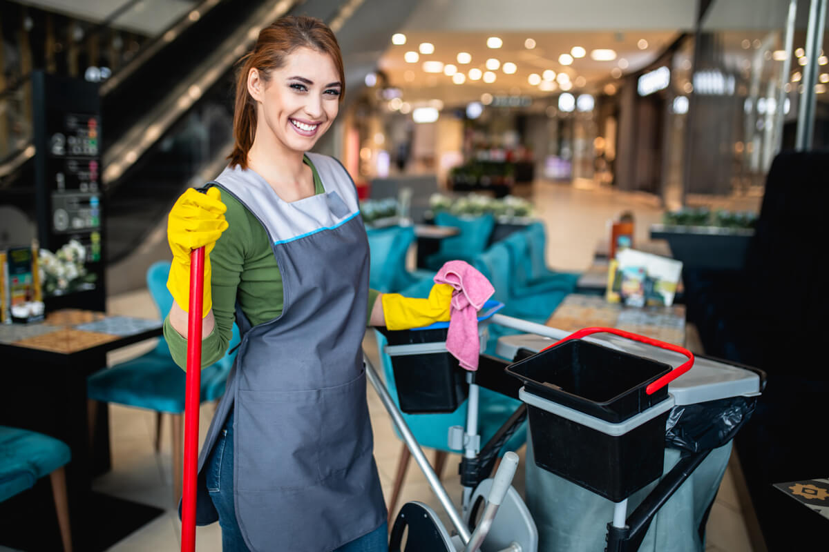 Curățenie Spații Comerciale București